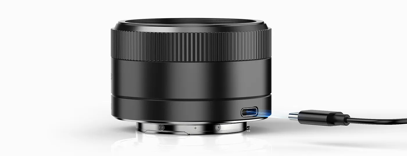 Подключение по USB-кабель к объективу Ulanzi 27mm f/2.8 (CL02)