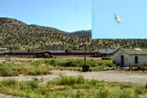 Curious Ufo Captured In Palm Springs On September 2000