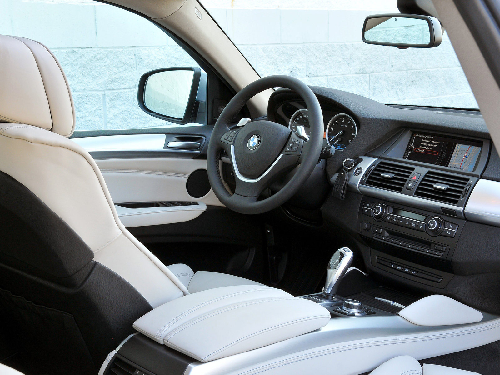 gambar mobil  BMW X6  ActiveHybrid