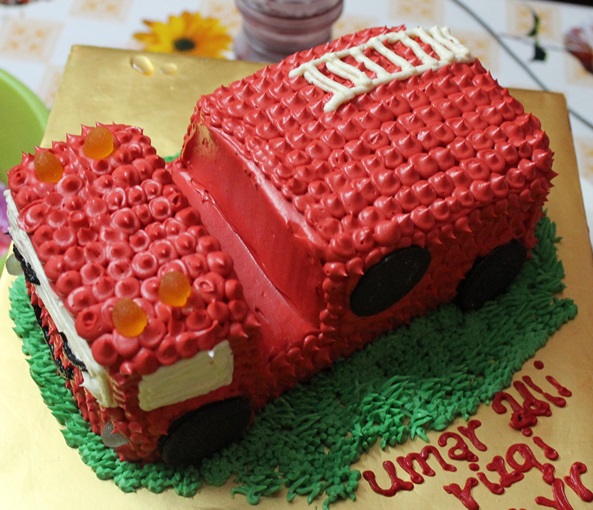 Bomba Truck Cake