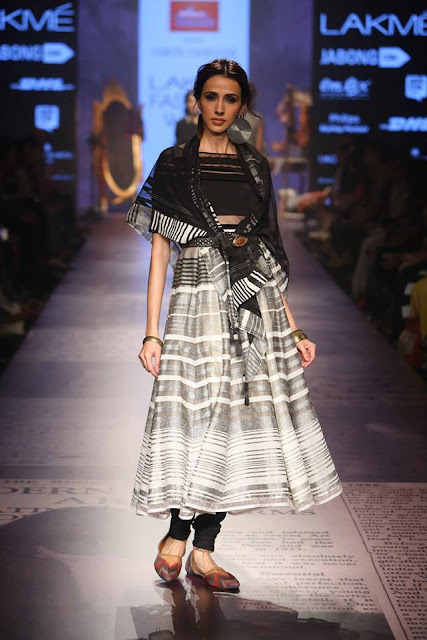  http://aquaintperspective.blogspot.in/, Tarun Tahiliani