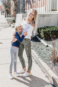 mom and me outfit mommy daughter blonde style ideas blogger mini me little girl