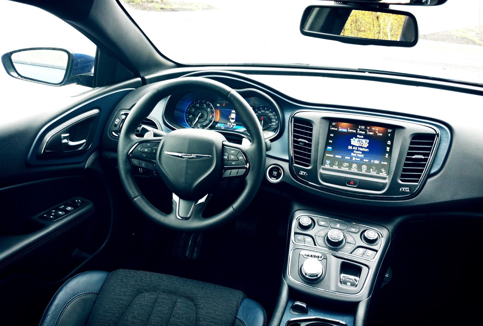 2015 Chrysler 200S AWD Review - You Could Have Made Me Better - GOOD ...