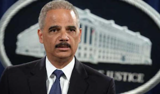 Eric Holder calls for protests if Trump fires Mueller