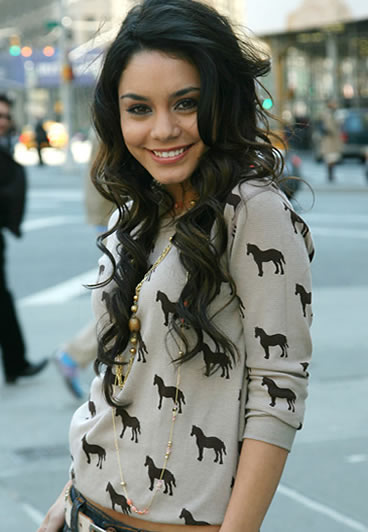 vanessa hudgens hairstyles 2010. 2412.18.2010 - Vanessa Hudgens