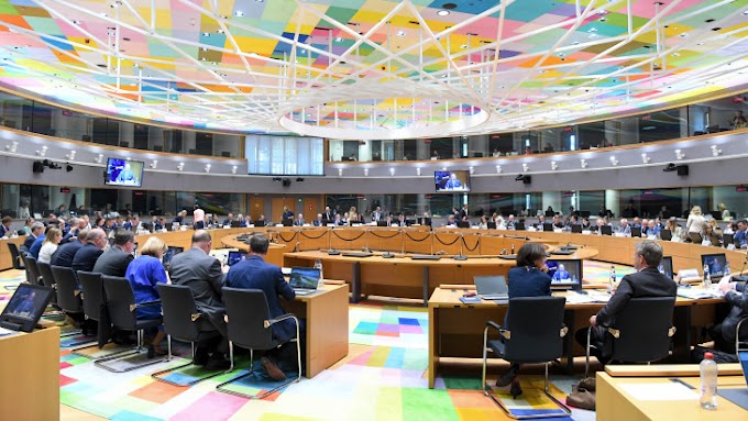 Politico: Napirenden a magyar uniós elnökség elhalasztása