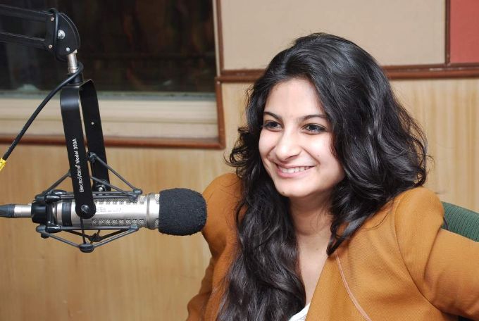 Amit Trivedi and Rhea Kapoor promote Aisha at Radio City Images