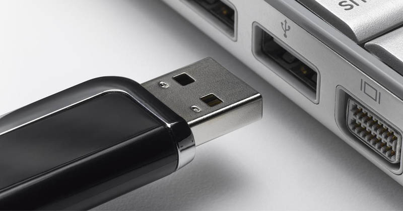 Software Terbaik Untuk Membuat USB Bootable Flashdisk