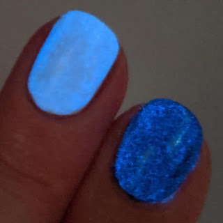 blue glow in the dark nail polish topper
