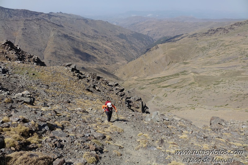 Puntal del Goterón-Los Cucaderos-Puntal de la Caldereta por el Vasar de la Alcazaba