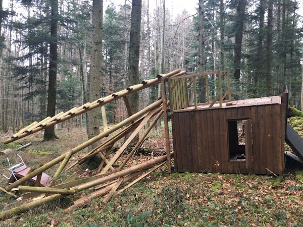 Calvados (14) : des dizaines de miradors de chasse vandalisés