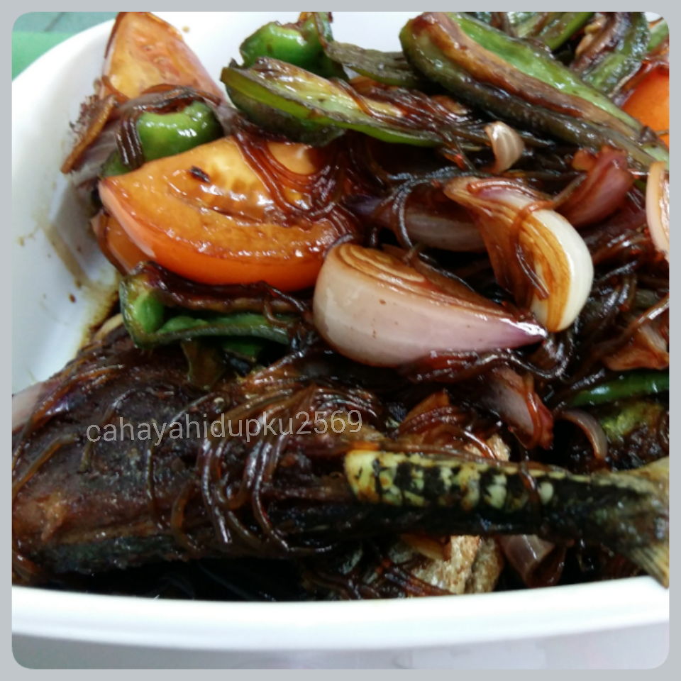 CAHAYA HIDUPKU: IKAN CENCARU MASAK KICAP