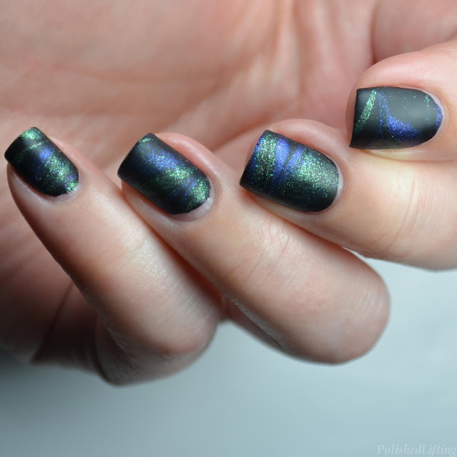 water marble nail art