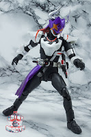 S.H. Figuarts Kamen Rider Buffa Zombie Form 43