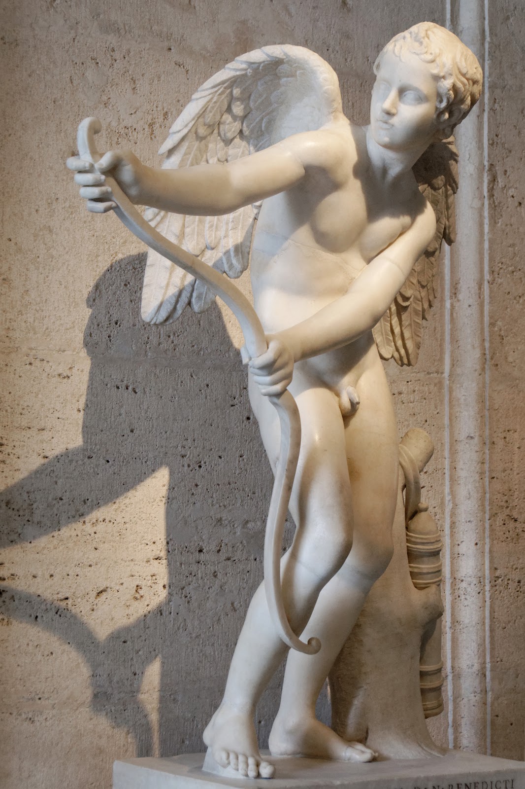 リュシッポスの『弓を持つエロス』のカピトリーノ美術館のレプリカ