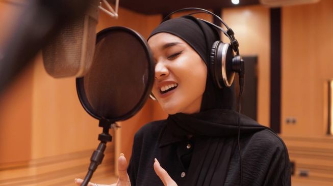 Penyanyi Dangdut Berhijab (Instagram/@cita_citata)