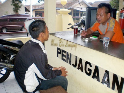 Aksi Istri Nyebur Sumur Berujung Damai