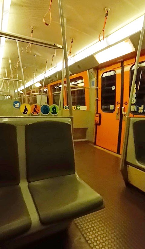 Kereta Bawah Tanah "U-Bahn" Austria