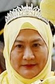 diamond tiara negeri sembilan malaysia queen tunku ampuan besar durah aishah rohani