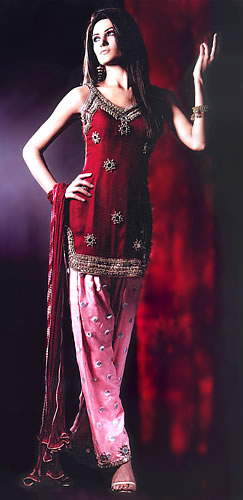 Party Wear Crape Silk Dress, Red Colour Sleeveless Shirt Salwar