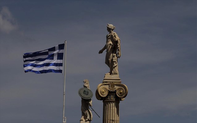 Απαξιώνουν την Εθνική Παιδεία στα Α.Ε.Ι.