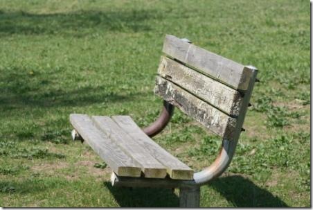 Beach House living park bench 09