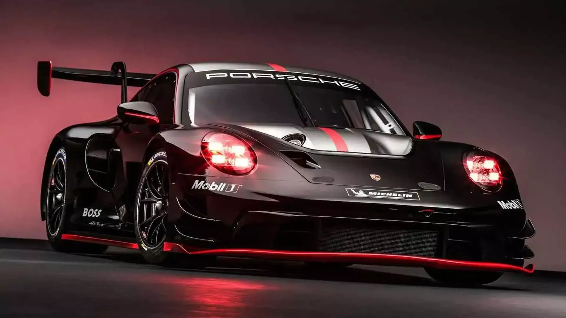 Porsche 911 GT3 R: A Máquina de Corrida Definitiva Desvendada