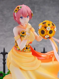 Shibuya Scramble Figure 1/7 Ichika Nakano [ Floral Dress Ver. ] - The Quintessential Quintuplets, eStream