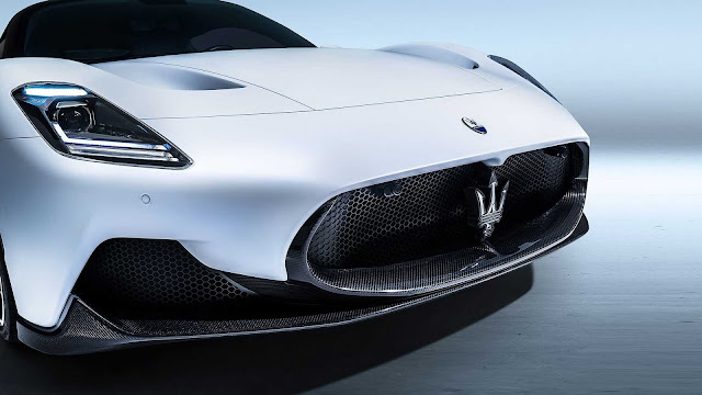 Maserati MC 20  Full detail and Specifications (2020-2021)
