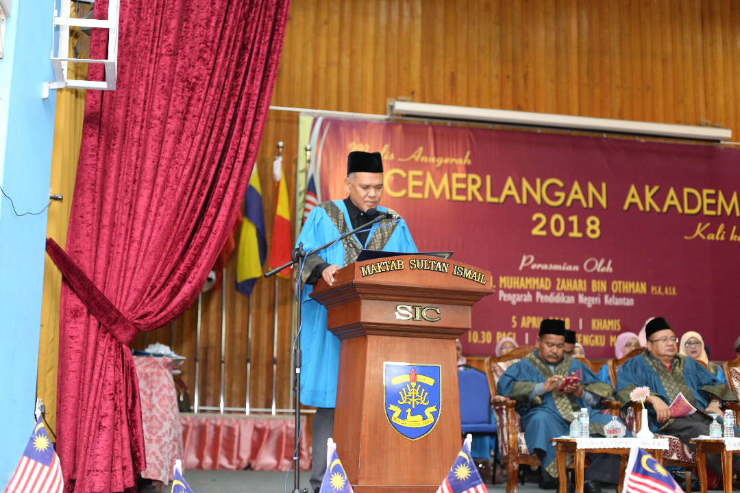 Sultan Ismail College: HARI ANUGERAH KECEMERLANGAN SPM DAN ...