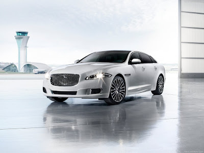 2013 Jaguar XJ Ultimate