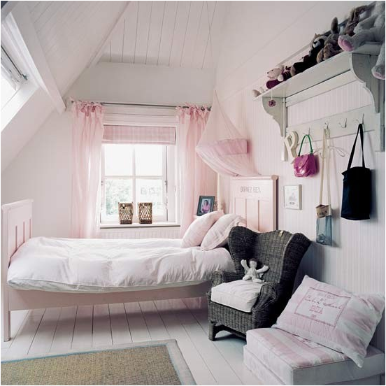 Key Interiors by Shinay: Vintage Style Teen Girls Bedroom Ideas