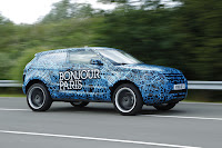 Land Rover Wraps Evoque Prototypes in Funky Camouflage and Hits the Streets 