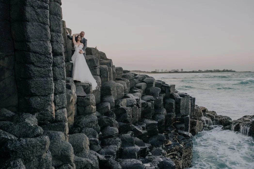 COASTAL CLIFFHANGER BEACH WEDDING INSPIRATION NORTHERN NSW FLORALS