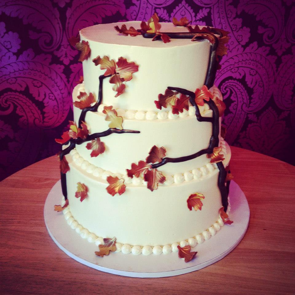 Wedding Wednesday: Fall Inspired Wedding Cakes