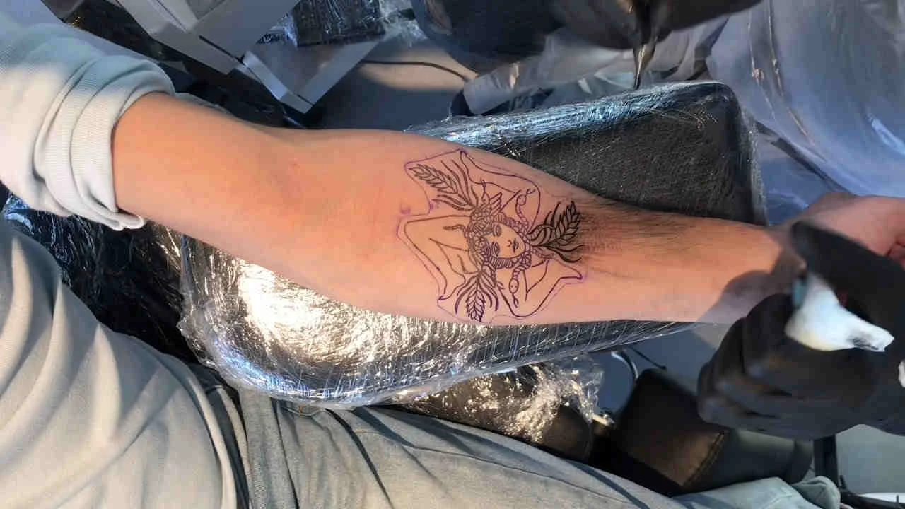 tatuaje de trinacria