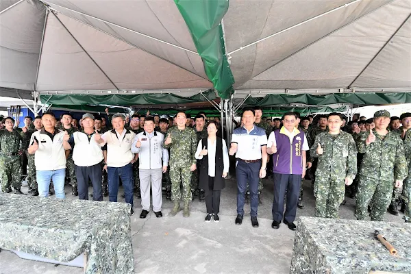 ▲和美鎮地區教育召集駐點，慰勞陸軍步兵101旅教育召集訓練的弟兄。（彰化縣政府提供）
