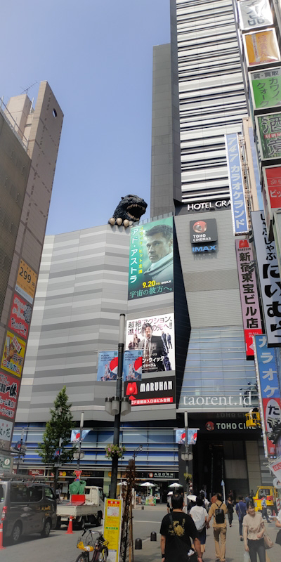 Travelling dan shopping ke Shinjuku Tokyo