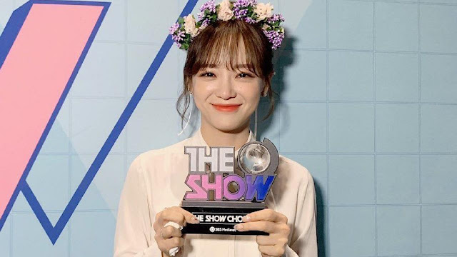 The Show Ep 219, 'Plant' Kim Sejeong Raih Trofi Kemenangan yang Pertama! Show: VICTON, Dreamcatcher, Dll