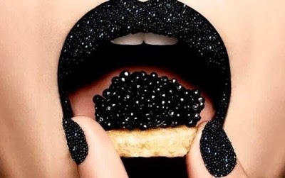 http://sidesofstyle.blogspot.com/2013/12/caviar-nail-art.html