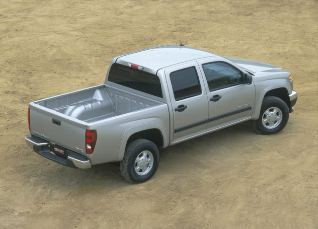 [2011 GMC Canyon pickup truck]