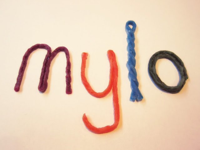 Making letters from Wikki Stix