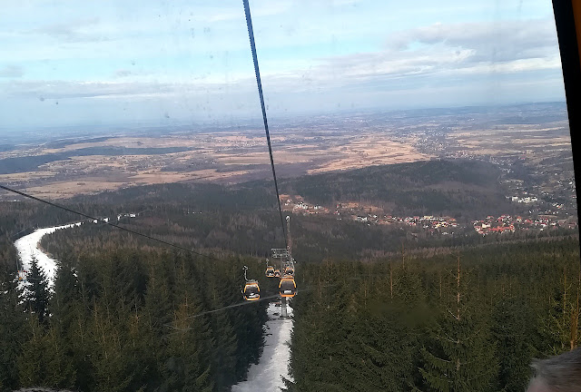 Góry Izerskie, polskie góry, Świeradów Zdrój, Stóg Izerski, Sudety, wędrówka, kolejka gondolowa, kolejka gondolowa SKI&SUN, e-fectyinspiracji 