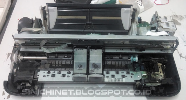 Bongkar Penutup Bagian Atas Printer Canon PIXMA iP 2770, Cara Membuka Tutup Casing Printer, Cara Bongkar Printer, Panduan, Bongkar pasang printer, troubleshooting dan mainteance, service printer, servis printer, repair printer