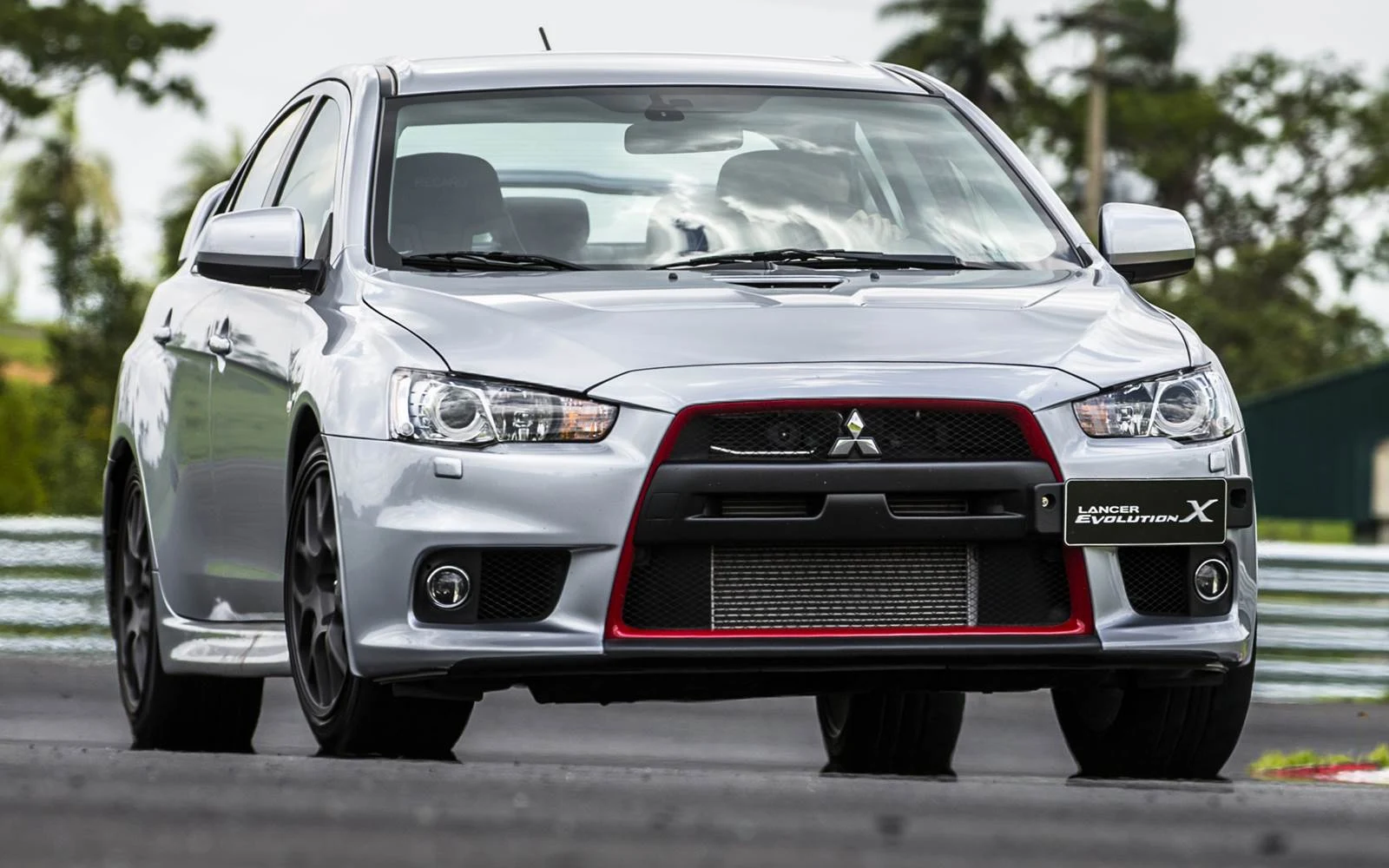 Mitsubishi Lancer Evolution X