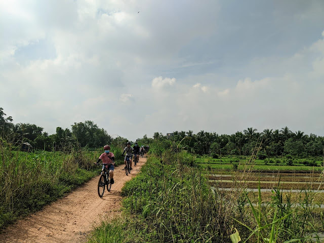 Bicycle Tour District 12, HCMC: Grasshopper Adventures