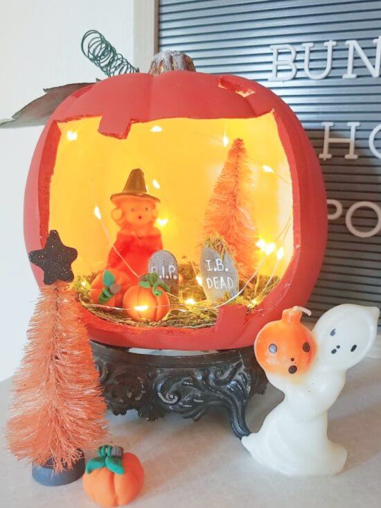 DIY Pumpkin Diorama