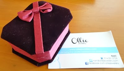 Dapat hadiah rantai silver - Yumida