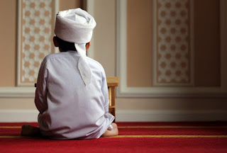 macam-macam sholat fardhu: subuh, dhuhur, ashar, magrib, dan isya'