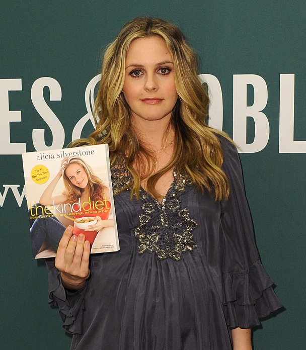Vegan and Pregnant Advice from Alicia Silverstone and Emily Deschanel